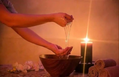 Massage Nuru avec gel Nuru